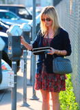 th_94725_Preppie_-_Reese_Witherspoon_at_the_Neil_George_Salon_in_Beverly_Hills_-_Jan._12_2010_7313_122_174lo.JPG