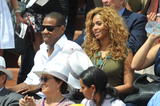 th_44362_celebrity_paradise.com_Beyonce_Knowles_French_open_022_122_338lo.jpg