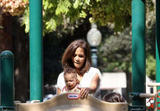 th_42707_A_Day_At_The_Park_With_Halle_Berry_1_Baby_25_122_519lo.jpg