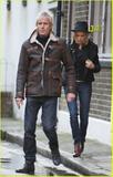 th_97161_rhys-ifans-sienna-miller-tesco-02_122_547lo.jpg