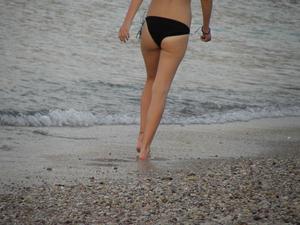 Candid Spy of Sexy Greek Girl On The Beach -54h41en0c6.jpg