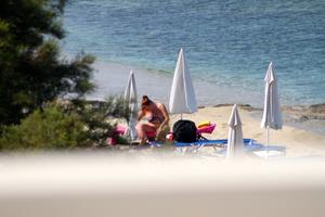 Greek Beach Voyeur Naxos Candid Spy 5 -b4ivjp3rtj.jpg